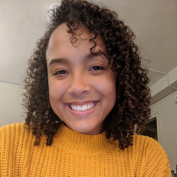 Meet your Posher, Devine - Picture 1 of 1